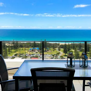 Ultra Broadbeach **** Gold Coast